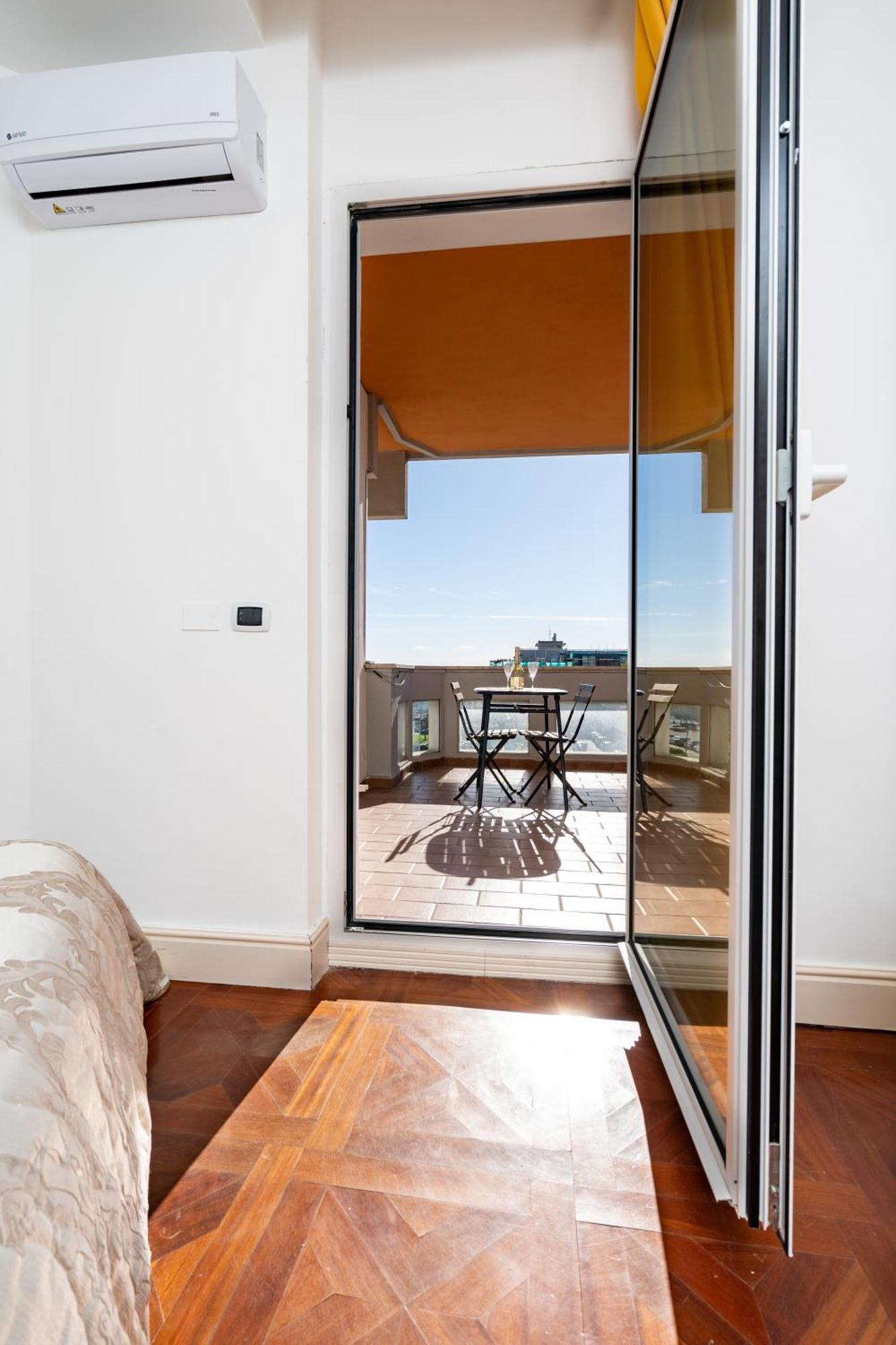 Perla Marina Sea View Apartment Catania Bagian luar foto